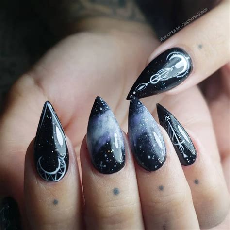Witchy Nail Inspiration: 10 Dark and Mysterious Designs